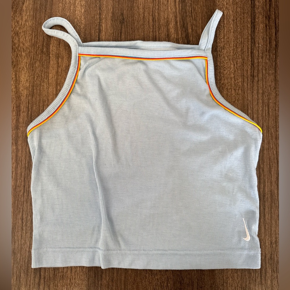 Nike crop